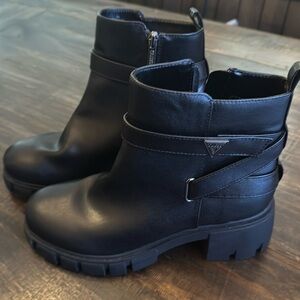 Guess Boots Size 8